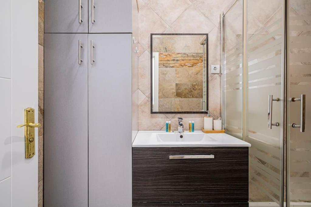 Tranquilo Apartamento En Principe Pio/Pza De Espana Flor 马德里 外观 照片